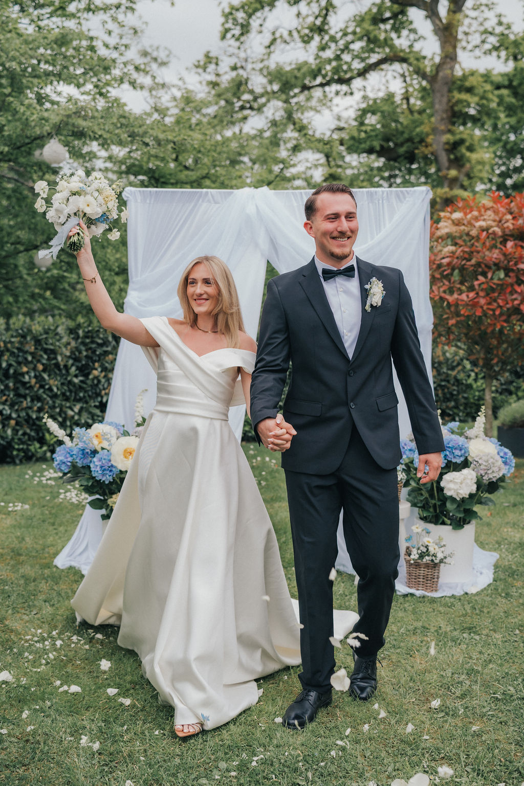 Luxury wedding in butteryellow und blau